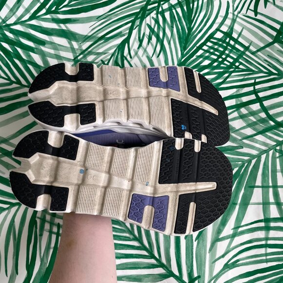 On Cloudrunner 2 Athletic Sneakers in Nimbus/Blueberry Women's Size 10 - Picture 4 of 7